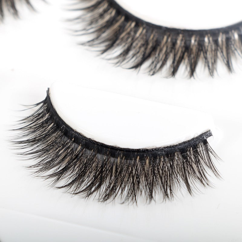 3D False Eye lashes Extension on Reusable Self-Adhesive Natural Curly Eye lashes Self Adhesive Eye lashes Makeup Tools 3D False Eye lashes Extension on Reusable Self-Adhesive Natural Curly Eye lashes Self Adhesive Eye lashes Makeup Tools